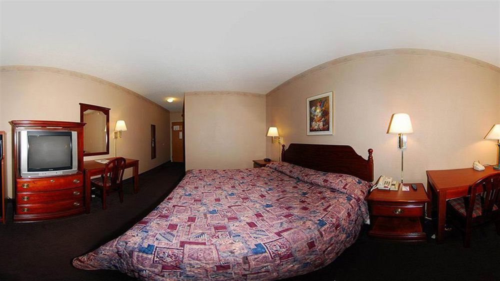 Howard Johnson By Wyndham Spartanburg Expo Center Экстерьер фото