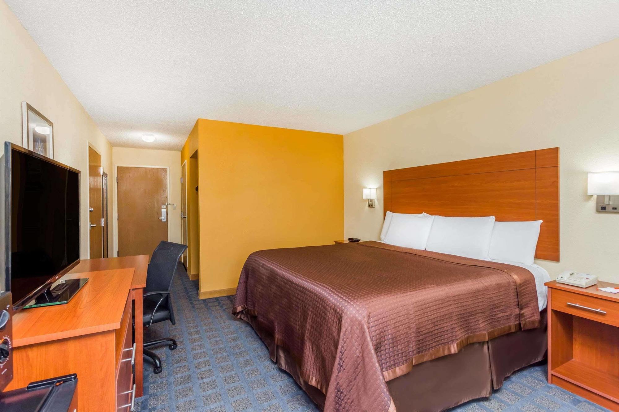Howard Johnson By Wyndham Spartanburg Expo Center Экстерьер фото